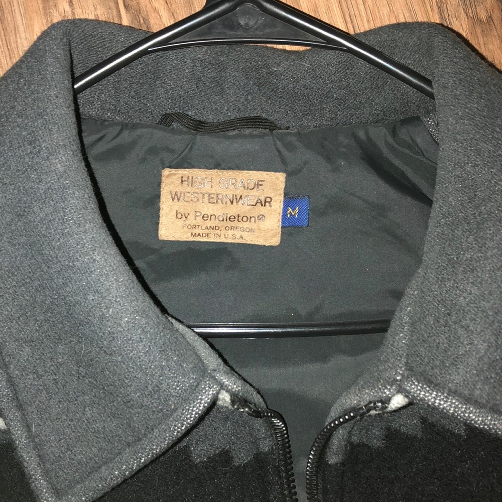 Pendleton Bomber Jacket - Picture 2 of 3